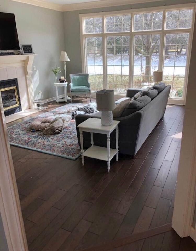 Single Room Dark Wood