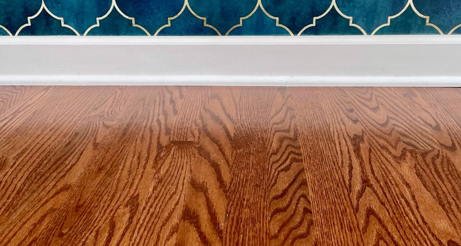 Single Room Dark Wood