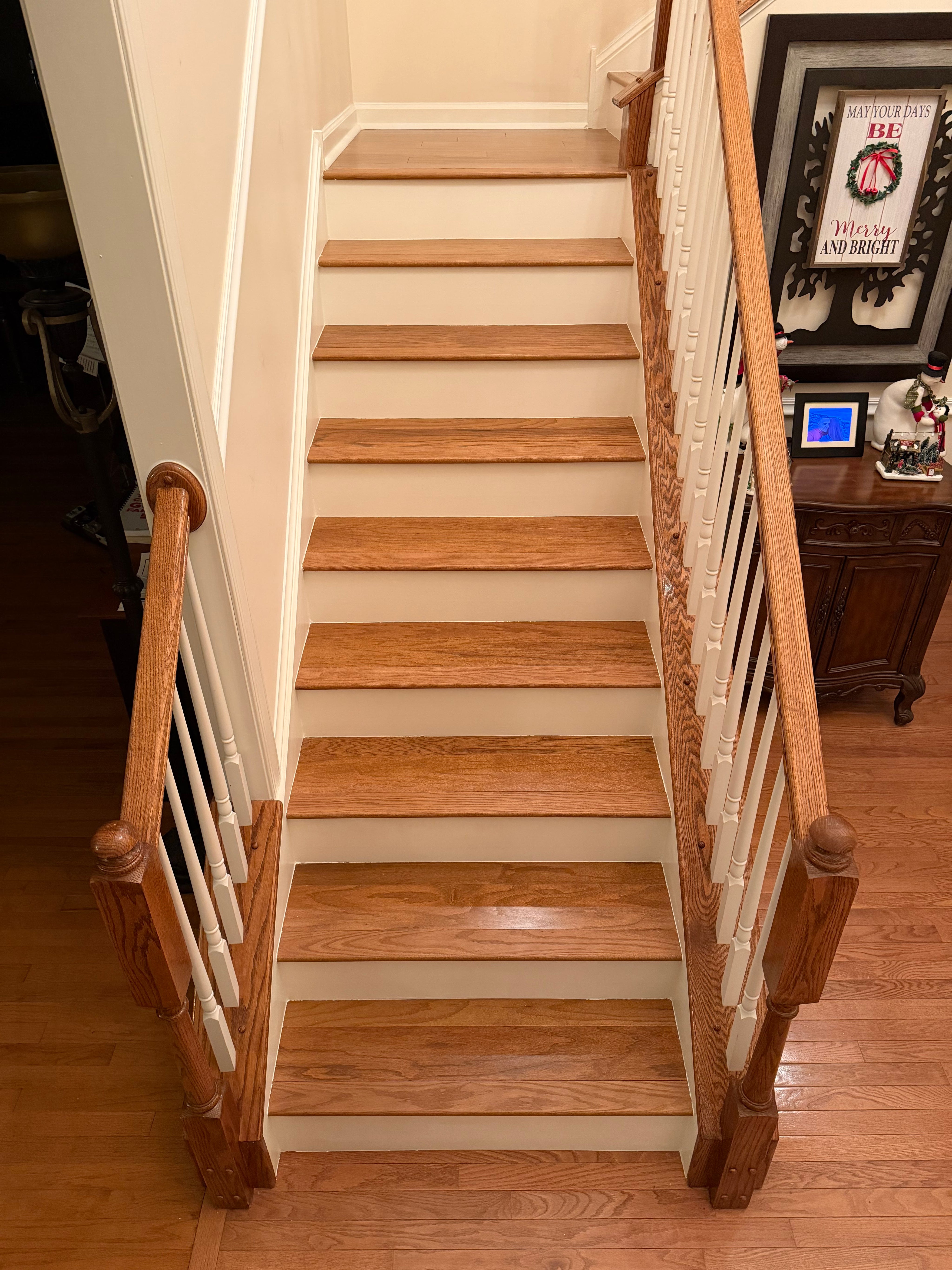 WIDE PLANK SOLID HARDWOOD